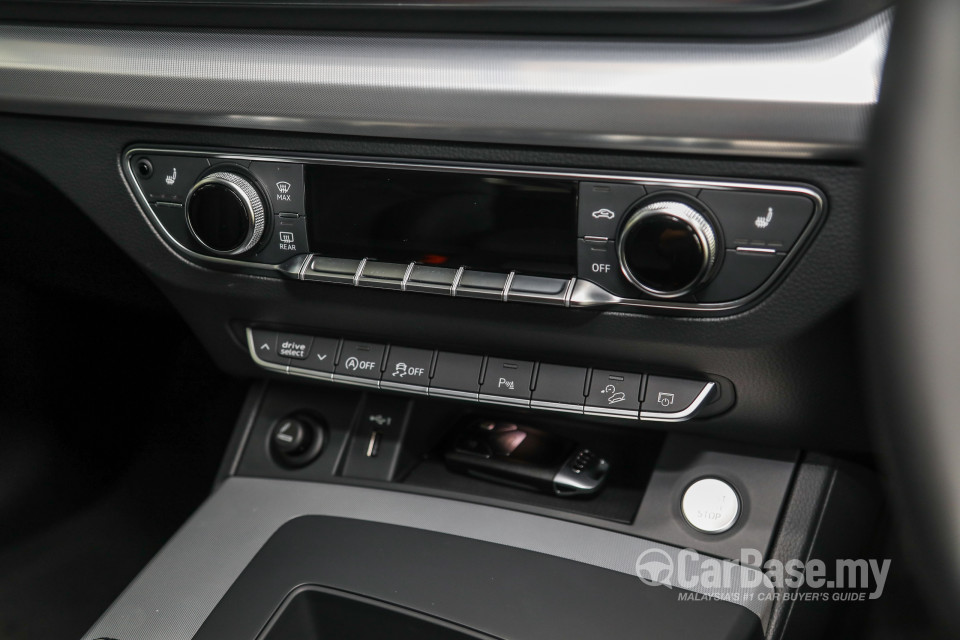 Audi Q5 FY Facelift (2021) Interior