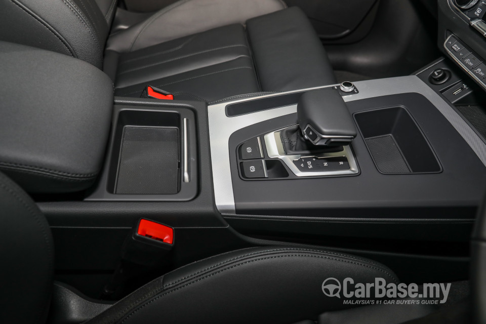 Audi Q5 FY Facelift (2021) Interior