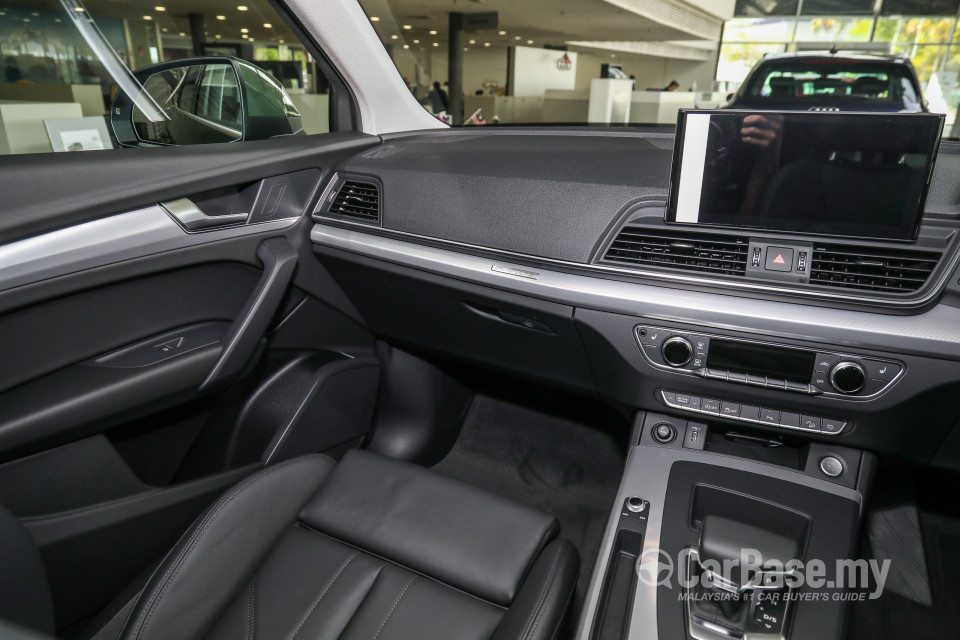 Audi Q5 FY Facelift (2021) Interior