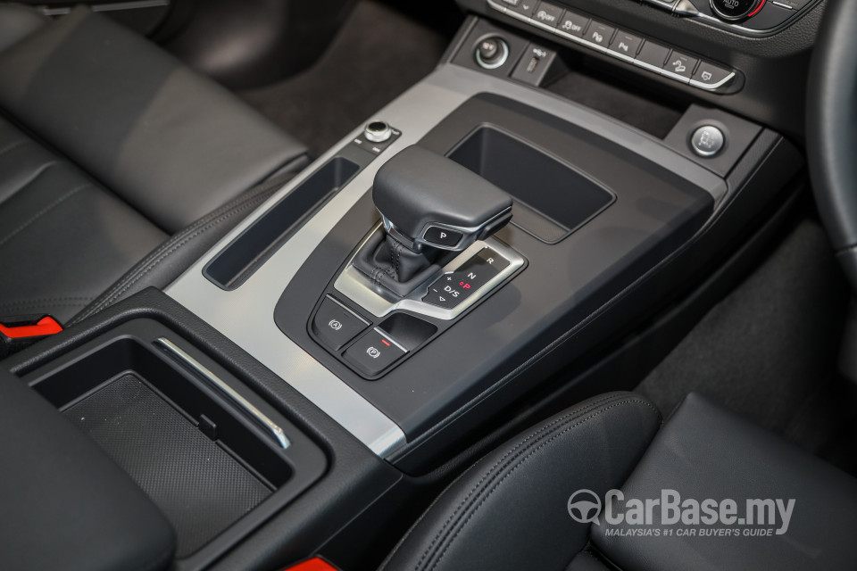 Audi Q5 FY Facelift (2021) Interior