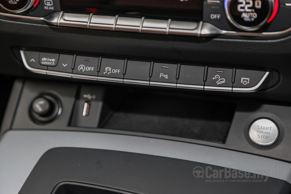 Audi Q5 FY Facelift (2021) Interior