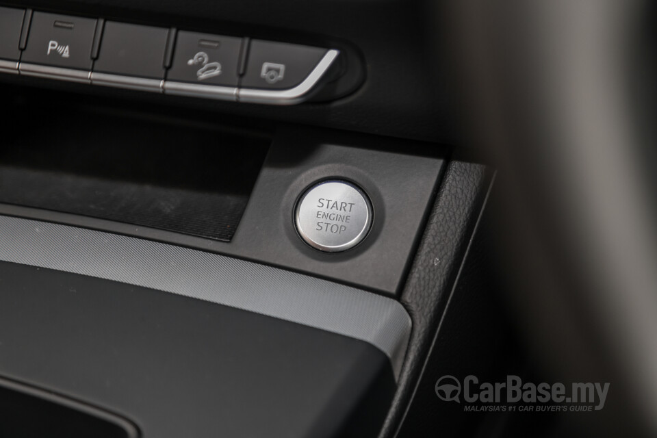 Audi Q5 FY Facelift (2021) Interior