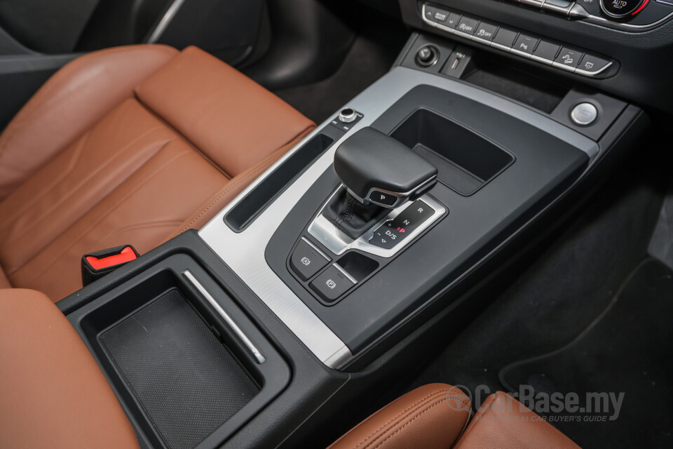 Audi Q5 FY Facelift (2021) Interior