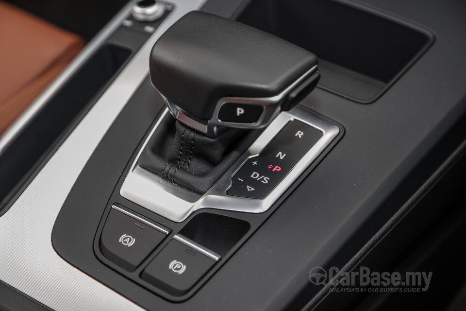 Audi Q5 FY Facelift (2021) Interior