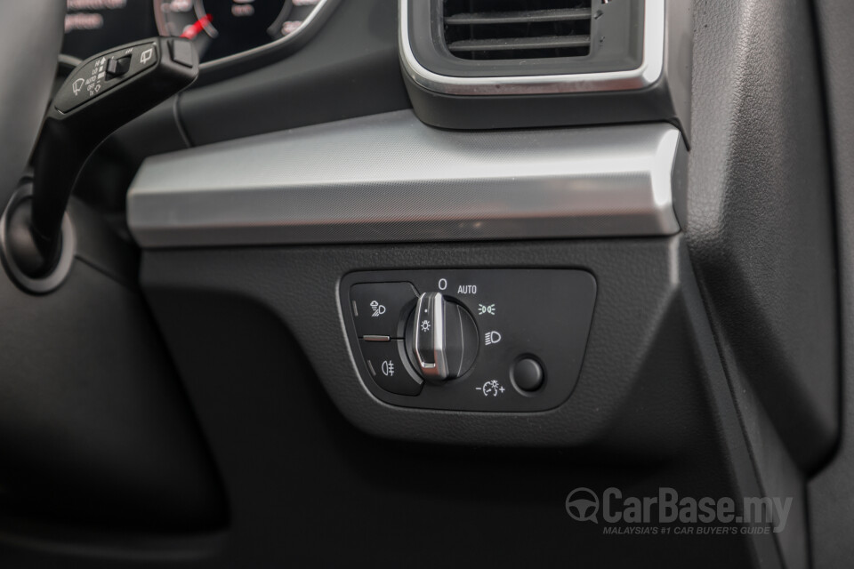 Audi Q5 FY Facelift (2021) Interior
