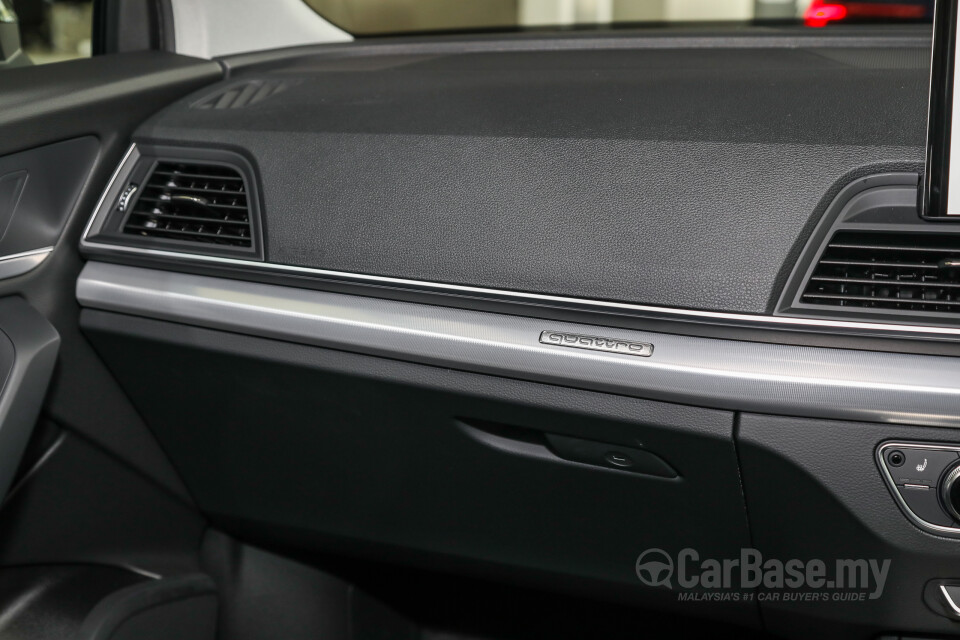 Audi Q5 FY Facelift (2021) Interior