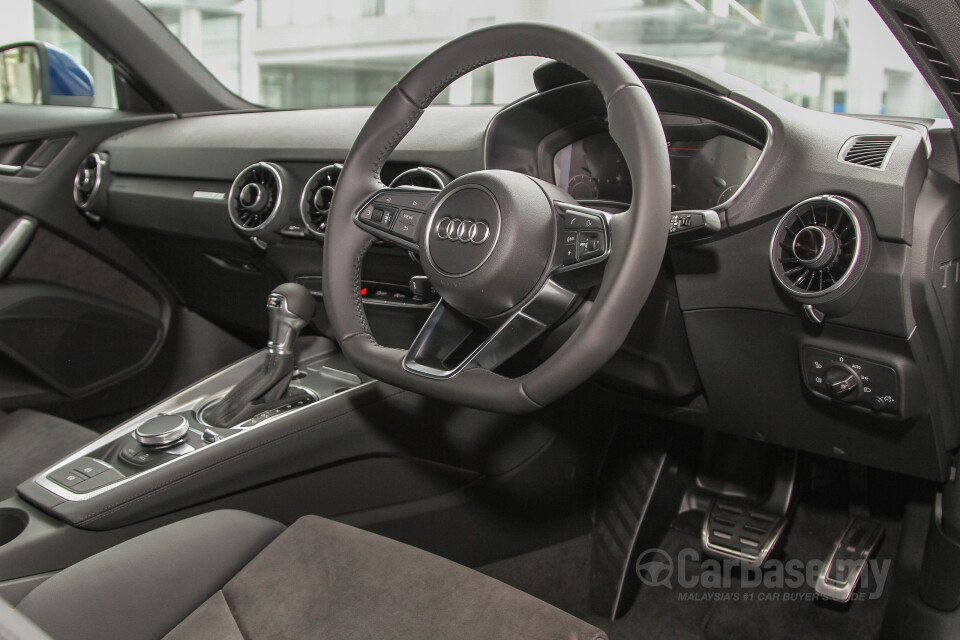 Mercedes-Benz AMG C-Class W205 AMG Facelift (2018) Interior