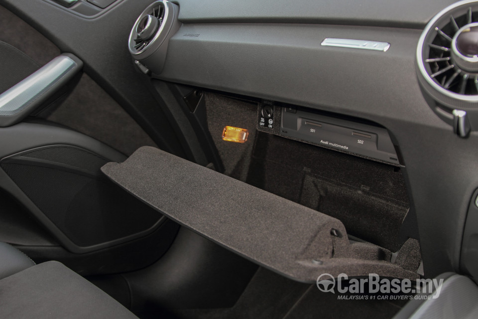 Audi TT Mk3 (2015) Interior