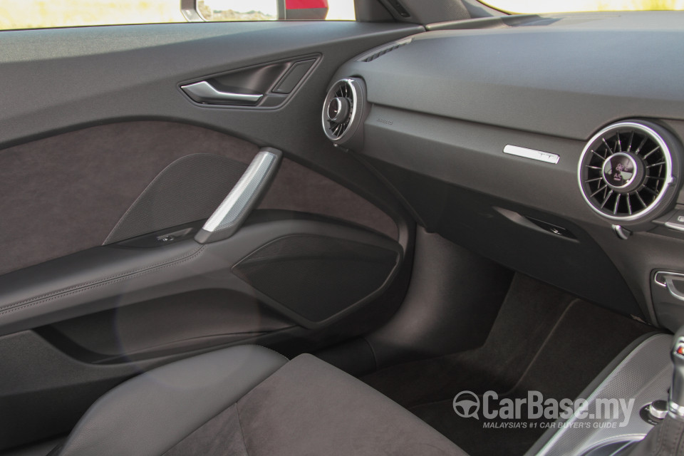 Audi TT Mk3 (2015) Interior