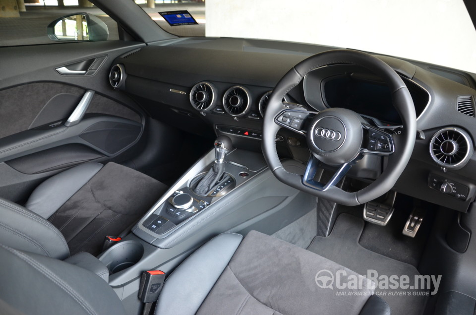 Audi TT Mk3 (2015) Interior