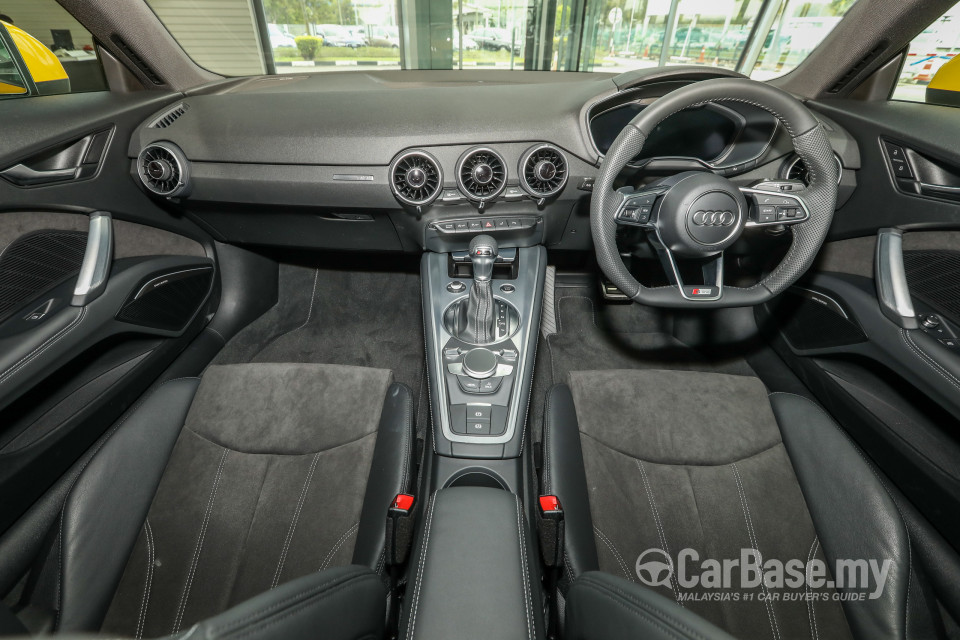 Audi TT Mk3 (2015) Interior