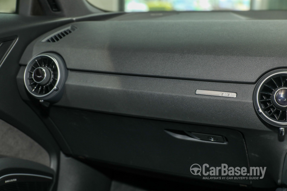 Audi TT Mk3 (2015) Interior