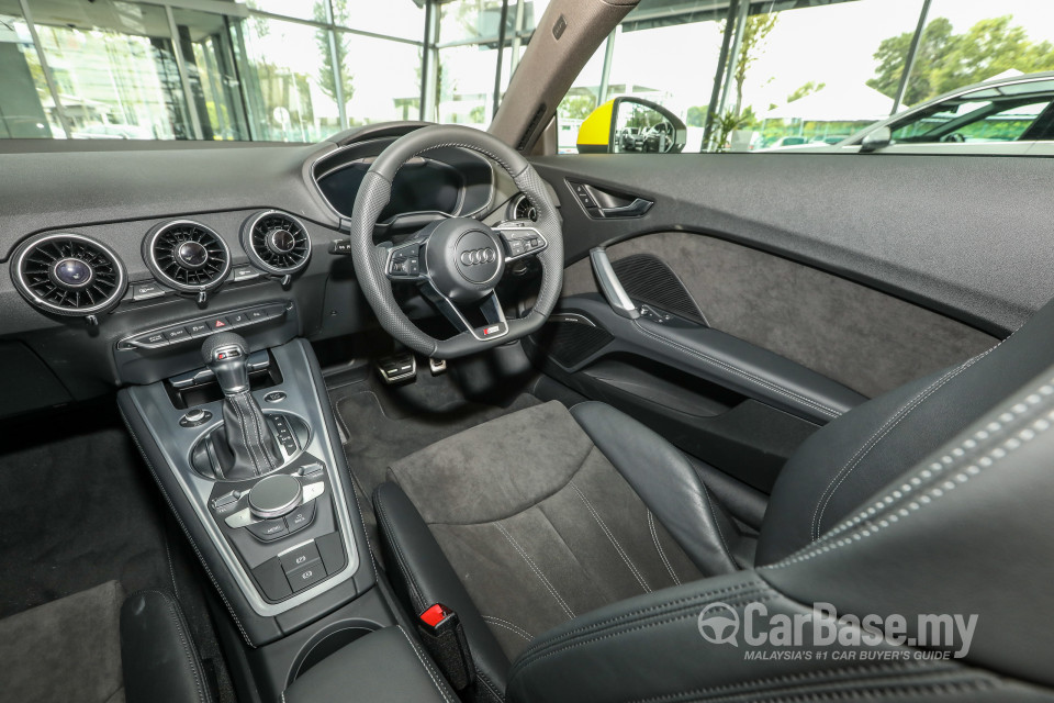 Audi TT Mk3 (2015) Interior