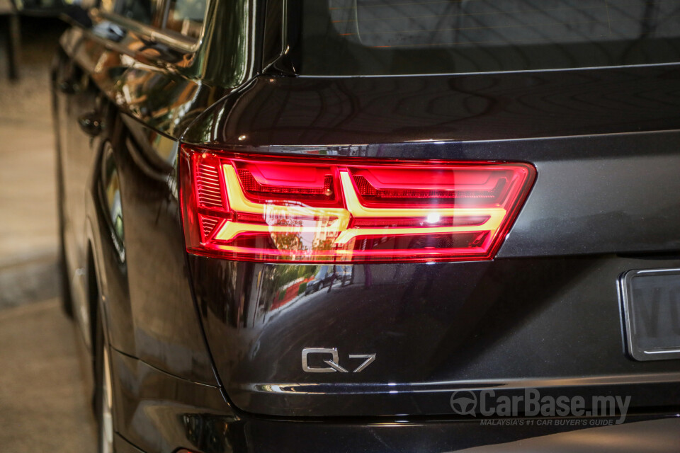 Mitsubishi Outlander RE Facelift (2016) Exterior