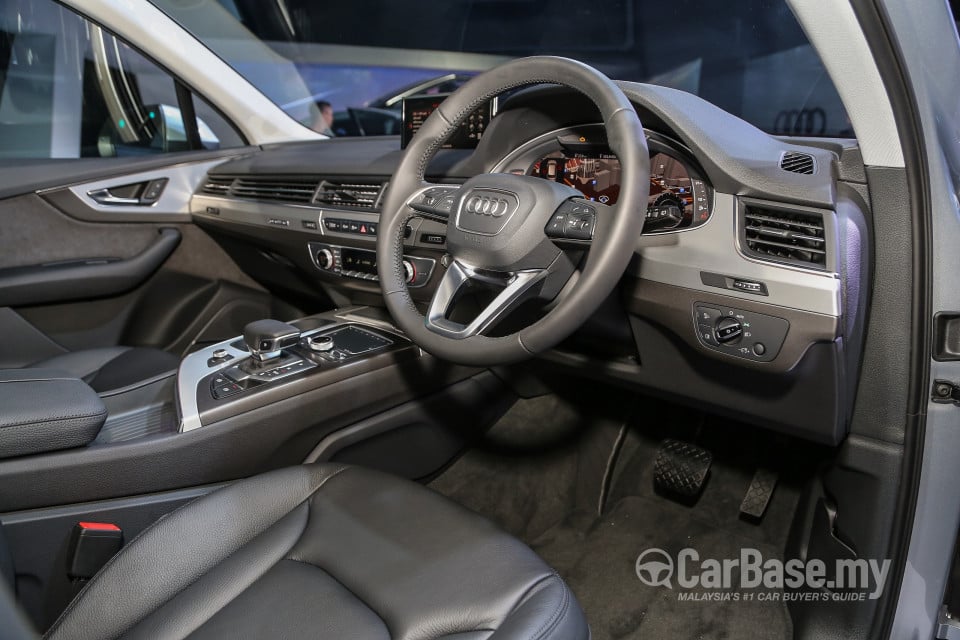 Audi Q7 4M (2015) Interior