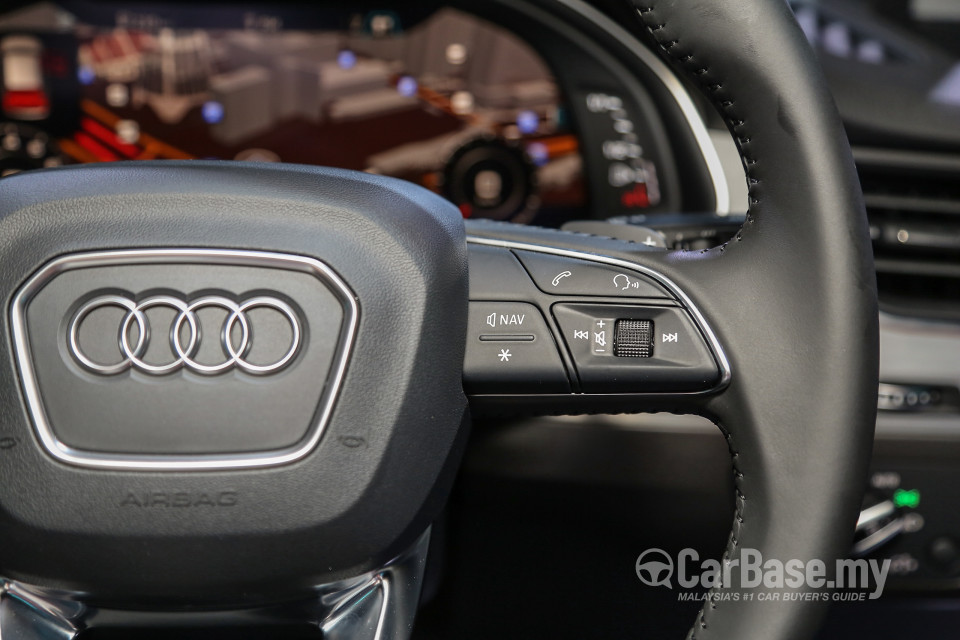 Audi Q7 4M (2015) Interior