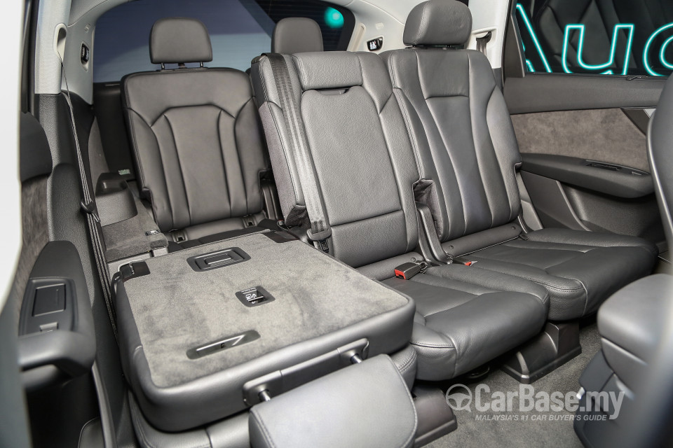 Audi Q7 4M (2015) Interior