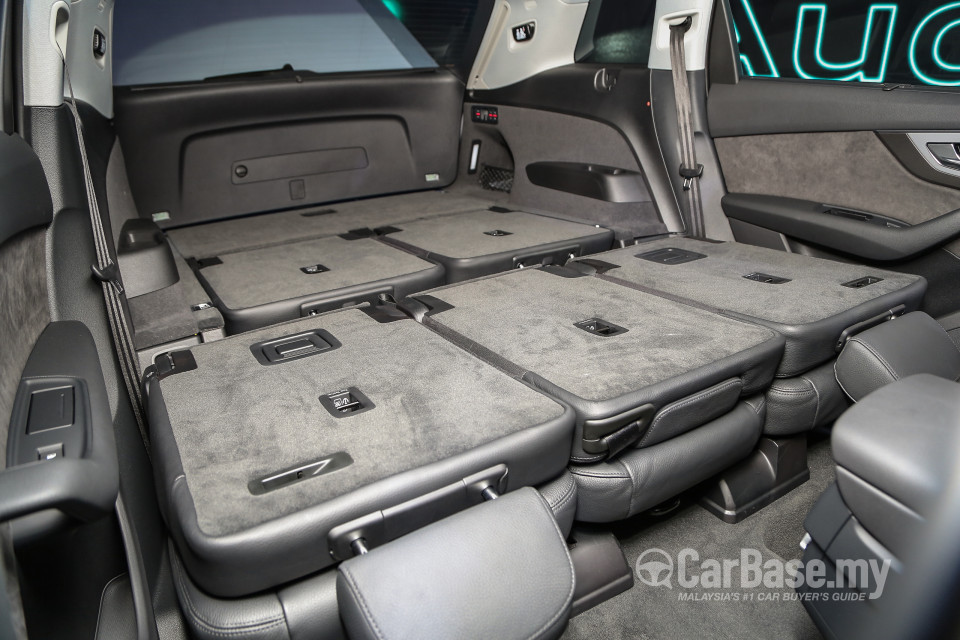 Audi Q7 4M (2015) Interior