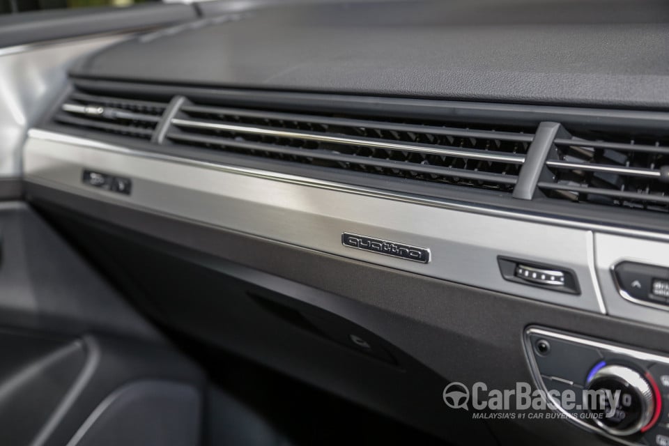 Audi Q7 4M (2015) Interior