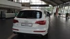 Audi Q7 Exterior photo