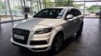Audi Q7 Exterior photo