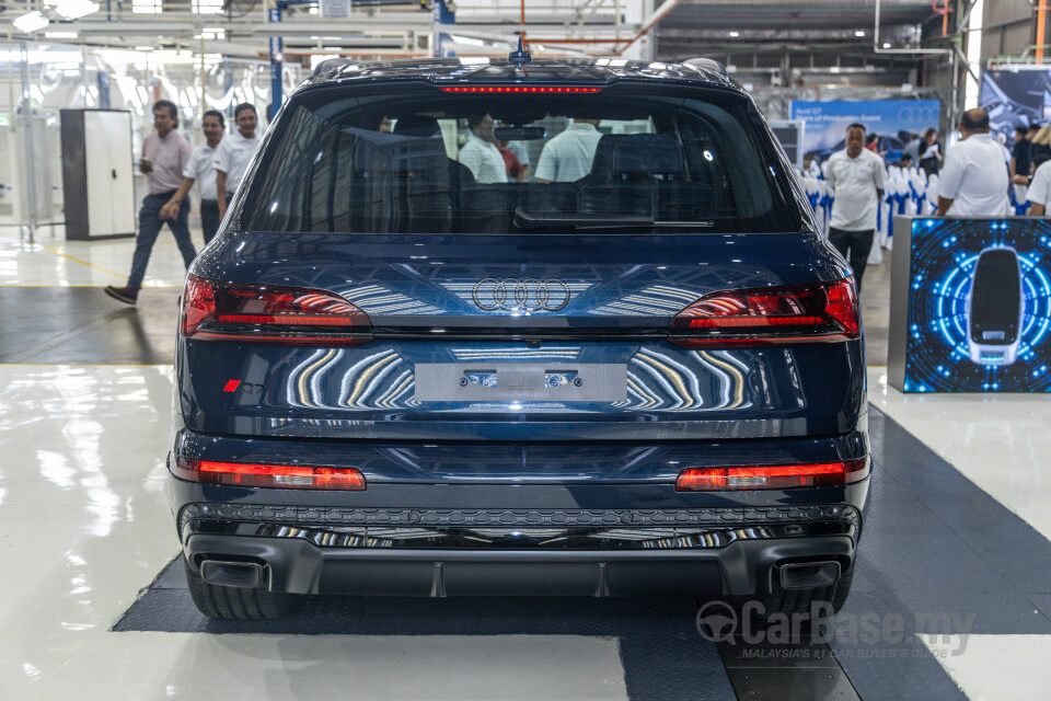 Audi Q7 4M Facelift 2 (2025) Exterior