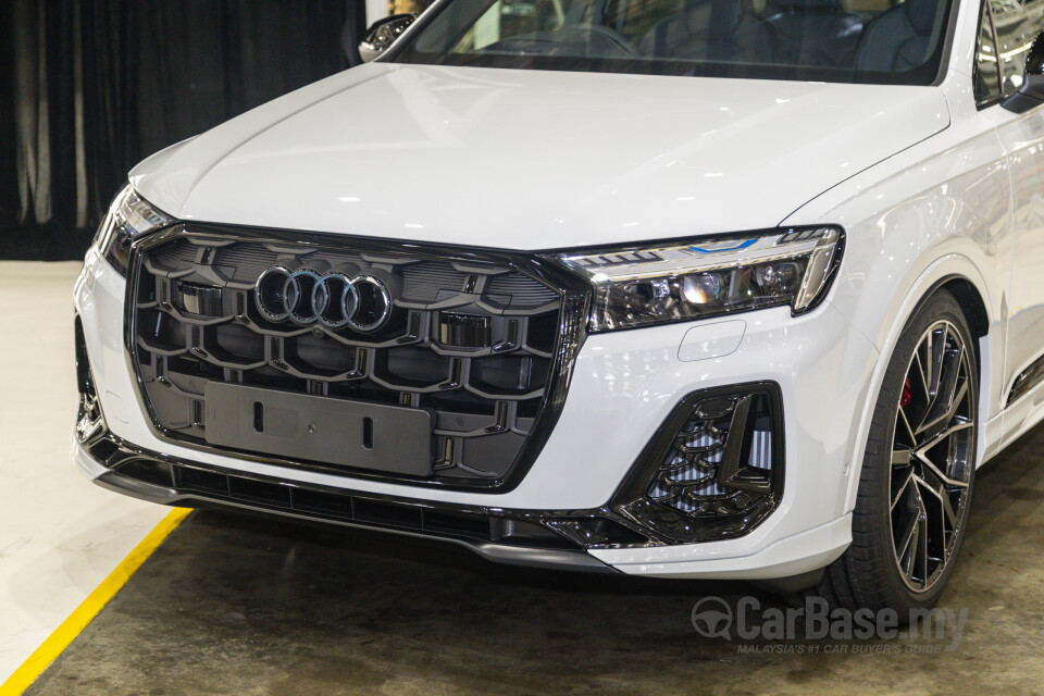 Audi Q7 4M Facelift 2 (2025) Exterior