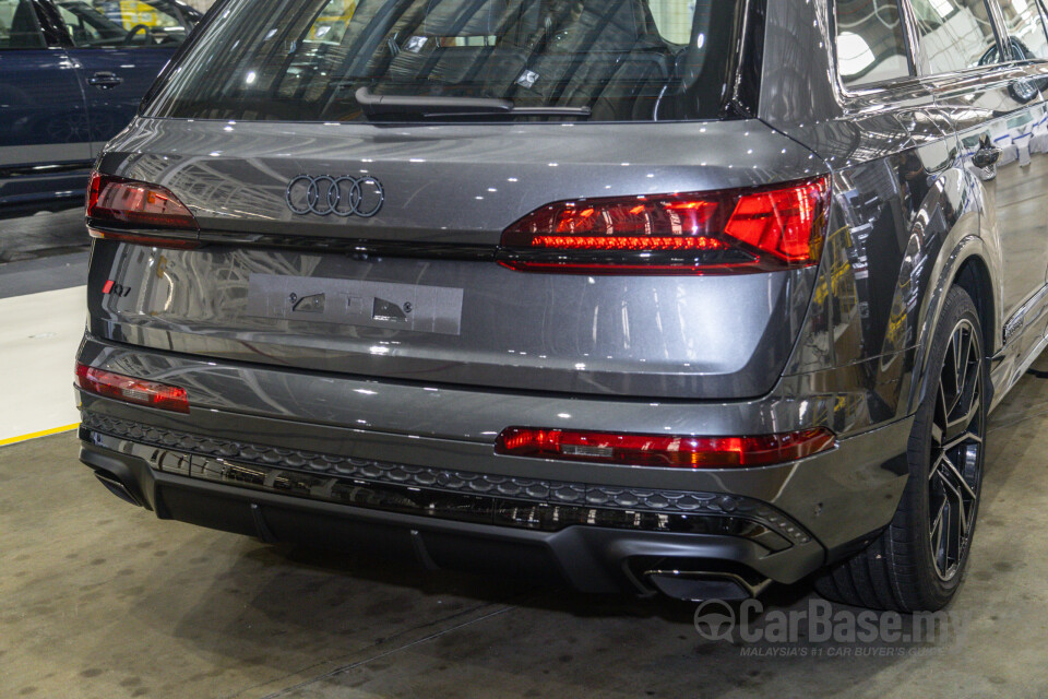 Audi Q7 4M Facelift 2 (2025) Exterior