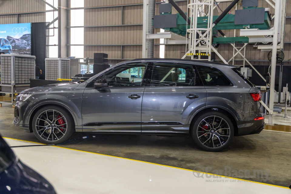 Audi Q7 4M Facelift 2 (2025) Exterior