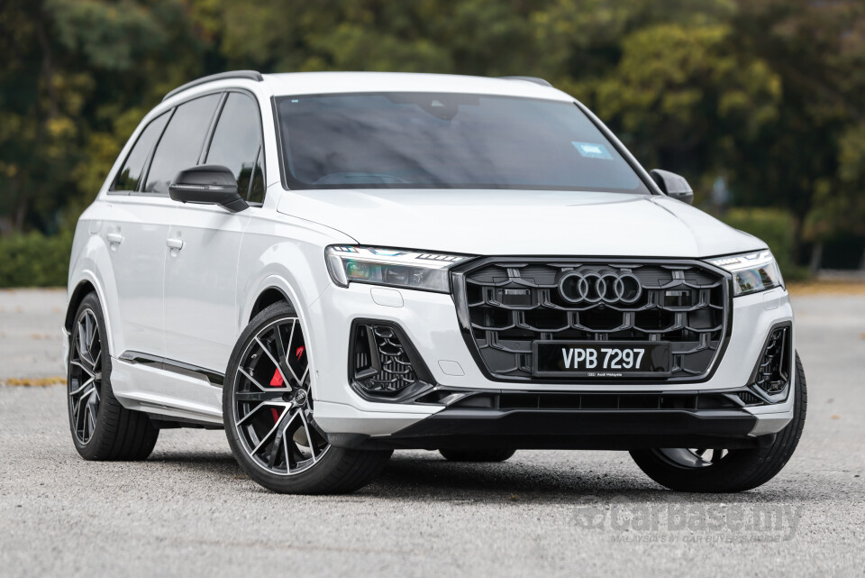 Audi Q7 4M Facelift 2 (2025) Exterior