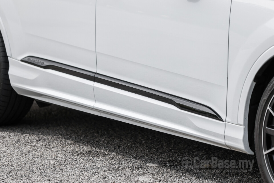 Audi Q7 4M Facelift 2 (2025) Exterior