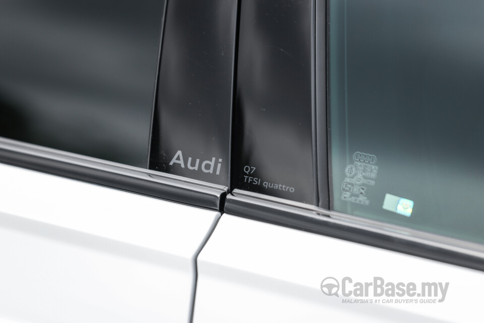Audi Q7 4M Facelift 2 (2025) Exterior