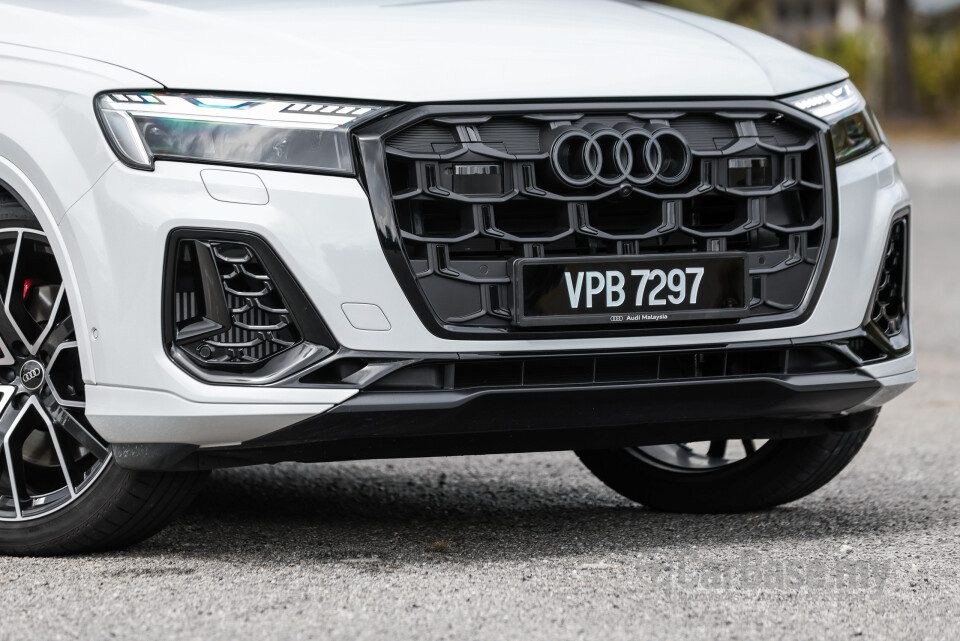 Audi Q7 4M Facelift 2 (2025) Exterior