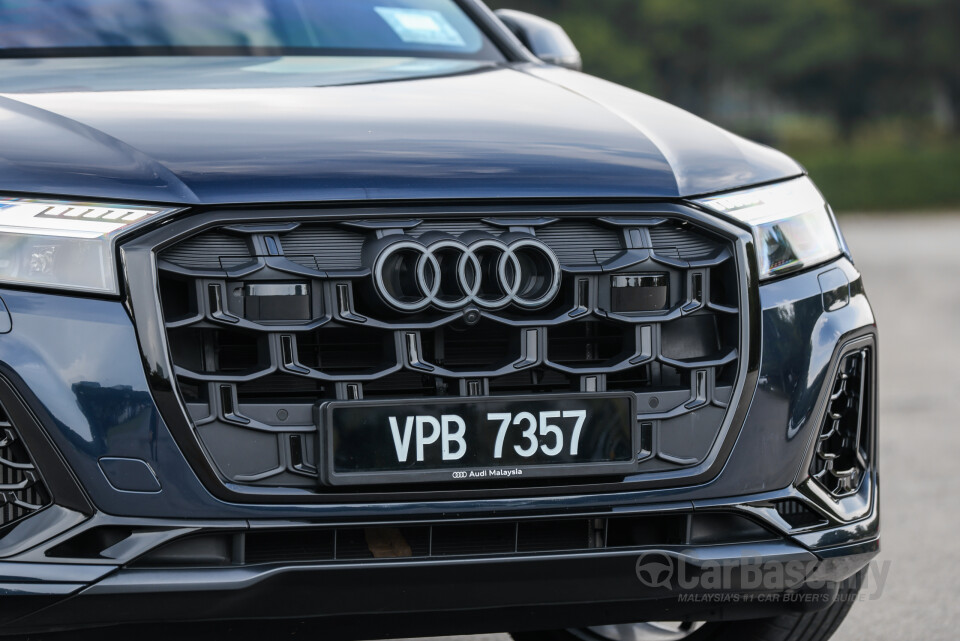 Audi Q7 4M Facelift 2 (2025) Exterior