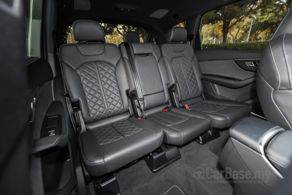 Audi Q7 4M Facelift 2 (2025) Interior