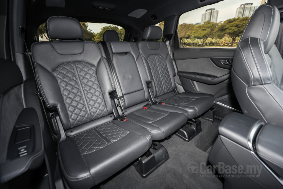 Audi Q7 4M Facelift 2 (2025) Interior