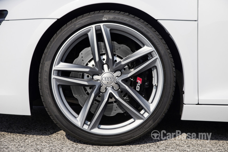 Audi R8 Type 42 (2013) Exterior
