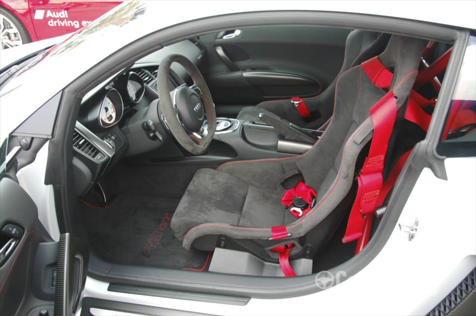 Audi R8 Type 42 (2013) Interior