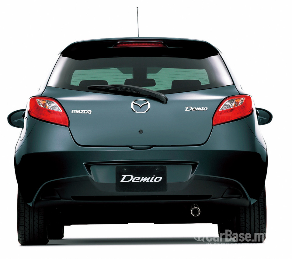 Mazda 2 Hatchback DE (2010) Exterior