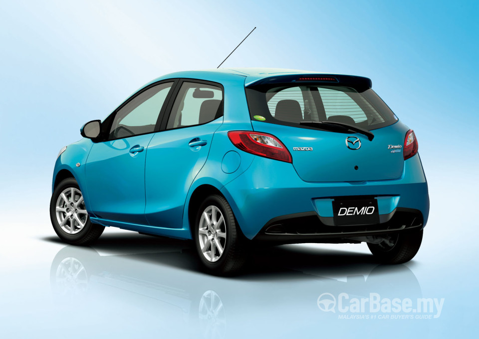Mazda 2 Hatchback DE (2010) Exterior