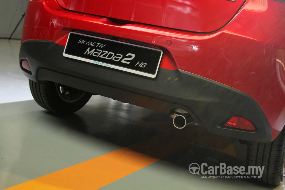 Mazda 2 Hatchback DJ (2015) Exterior