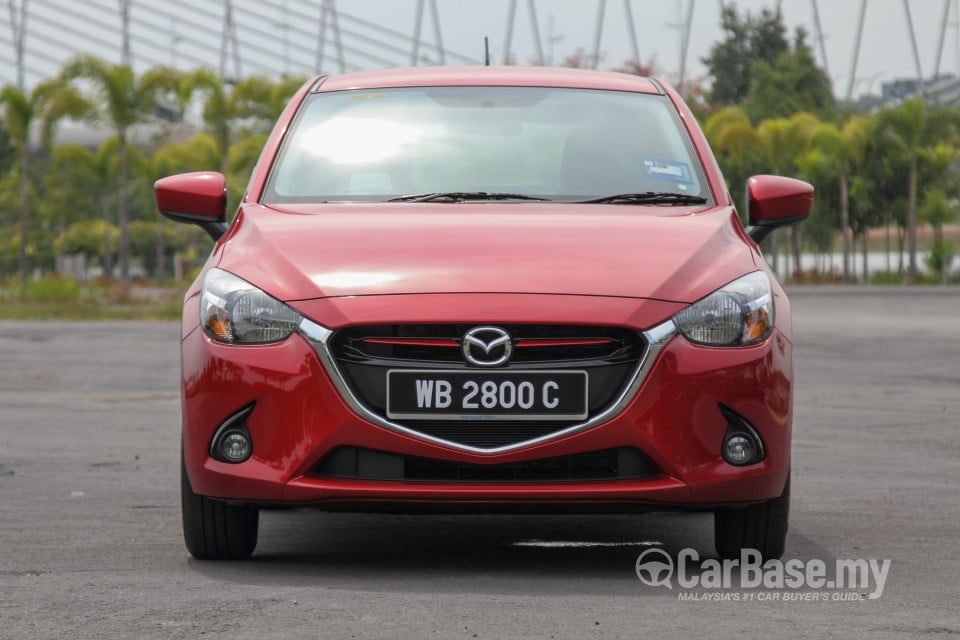 Mazda 2 Hatchback DJ (2015) Exterior