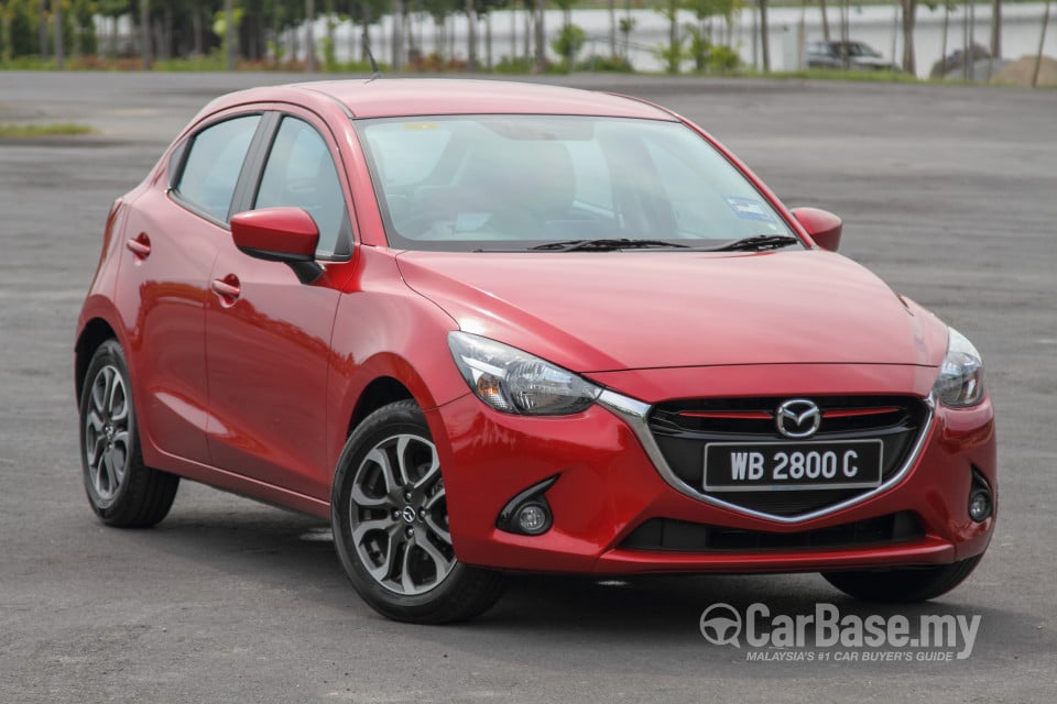 Mazda 2 Hatchback DJ (2015) Exterior