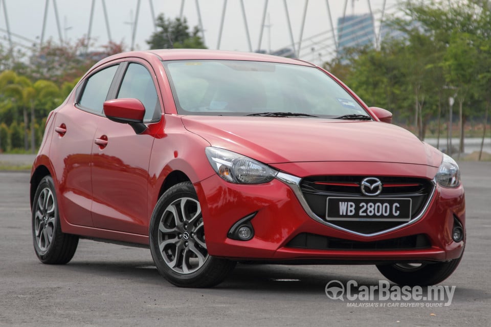 Mazda 2 Hatchback DJ (2015) Exterior