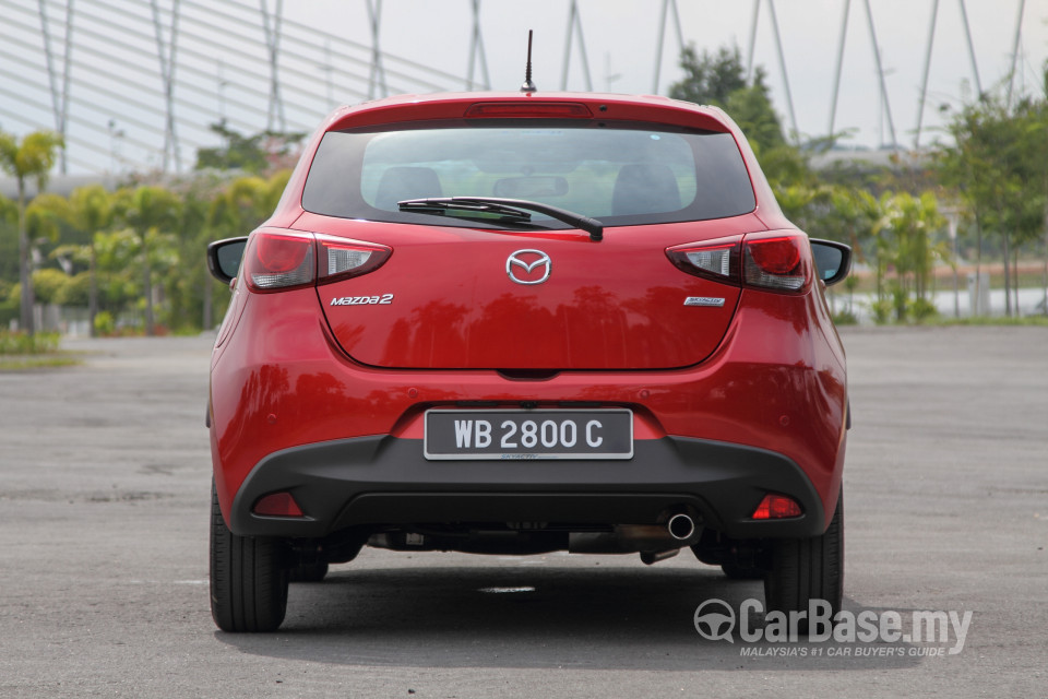 Mazda 2 Hatchback DJ (2015) Exterior