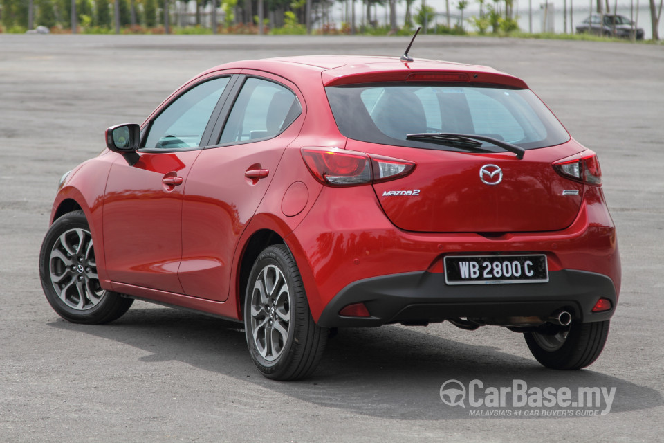 Mazda 2 Hatchback DJ (2015) Exterior