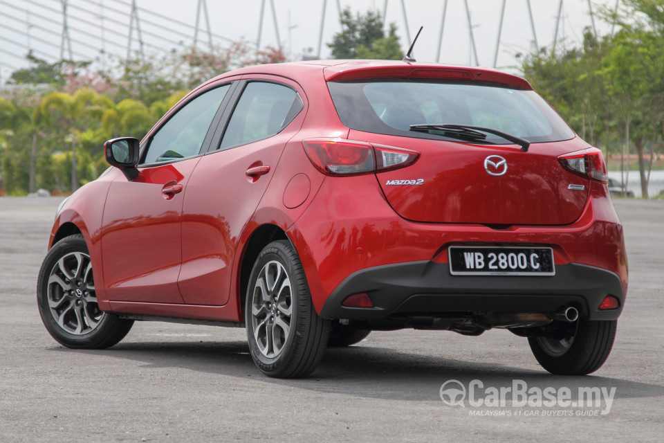 Mazda 2 Hatchback DJ (2015) Exterior