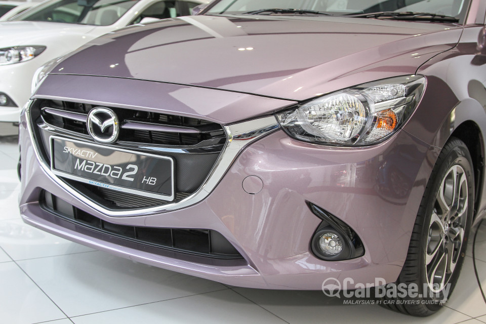 Mazda 2 Hatchback DJ (2015) Exterior