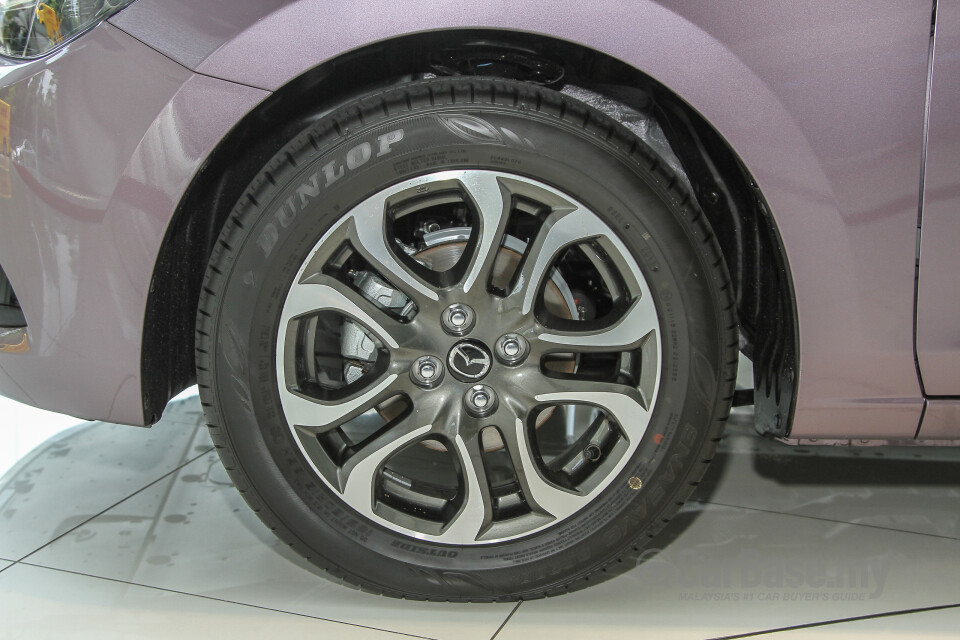 Proton Preve P3-21A (2012) Exterior