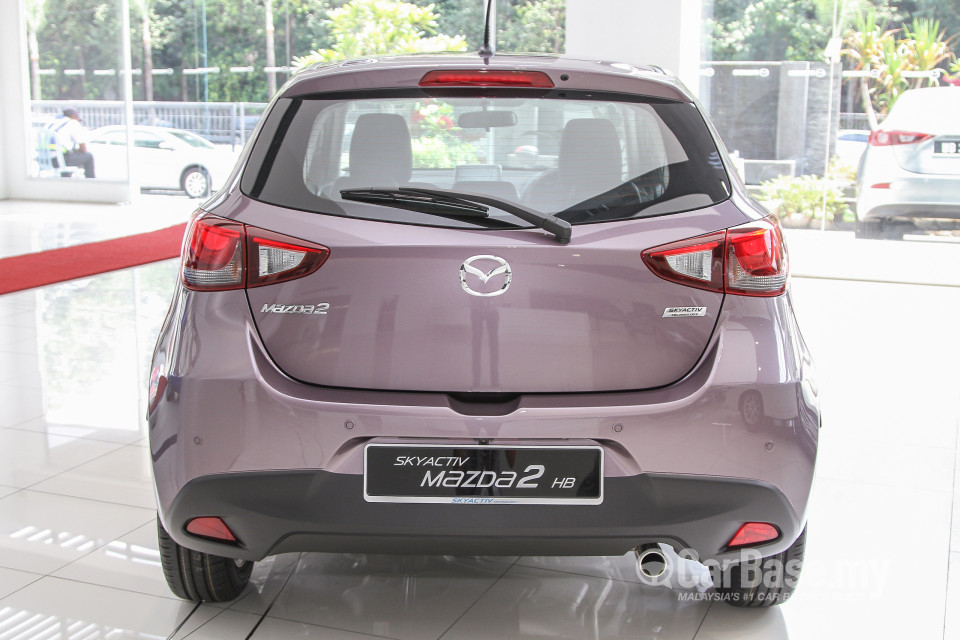 Mazda 2 Hatchback DJ (2015) Exterior